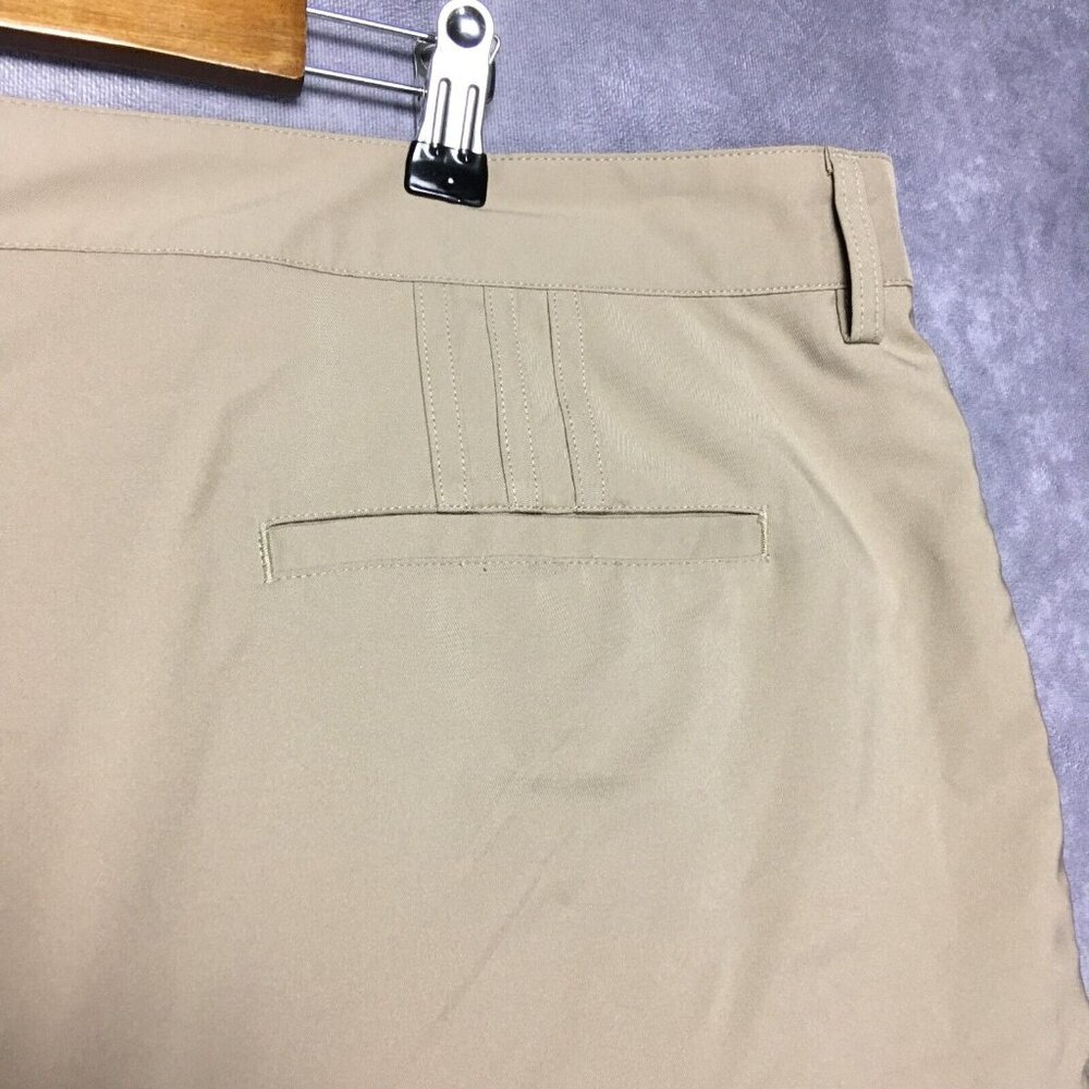 Adidas Mens ClimaLite Shorts size 42 Light Brown Tan Flat Front Lightweight Poly - Picture 10 of 13